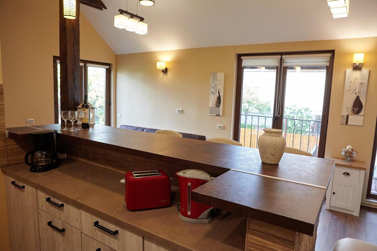 Apartament Rozelor Braşov Eksteriør billede