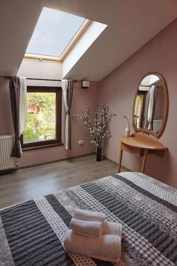 Apartament Rozelor Braşov Eksteriør billede